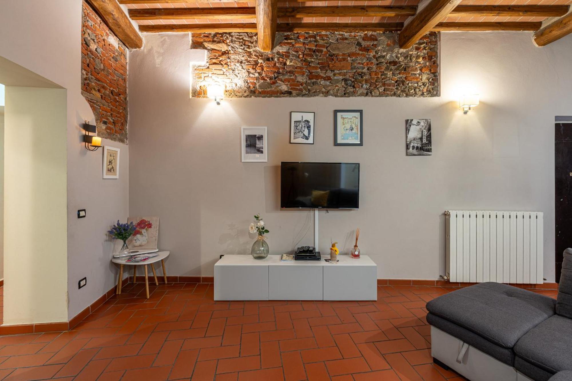 Apartment Anfiteatro Лукка Экстерьер фото